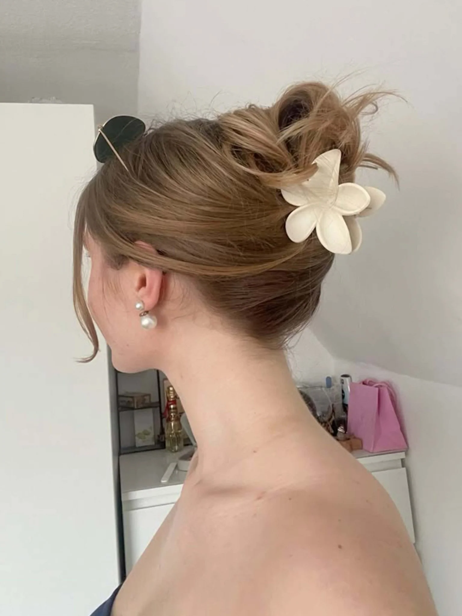 Floral Hair Claw - Image 4