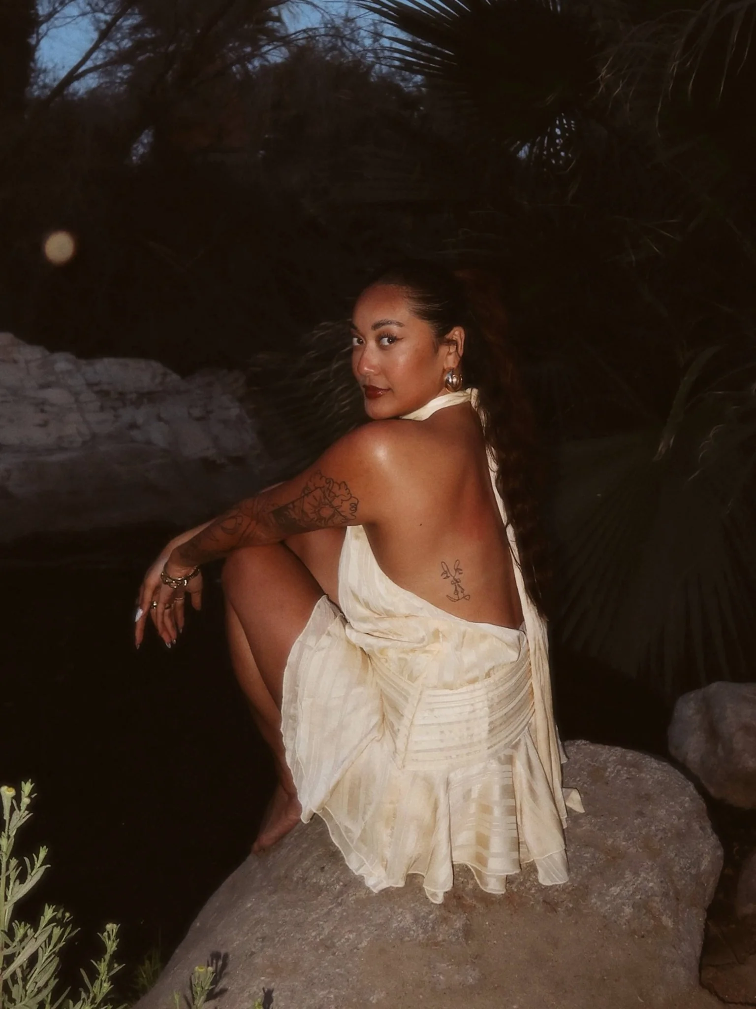 Loren Mini Dress - Image 9