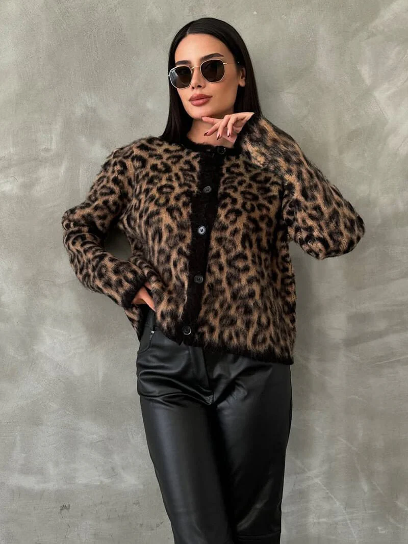 Marlowe Knitted Cardigan - Image 13