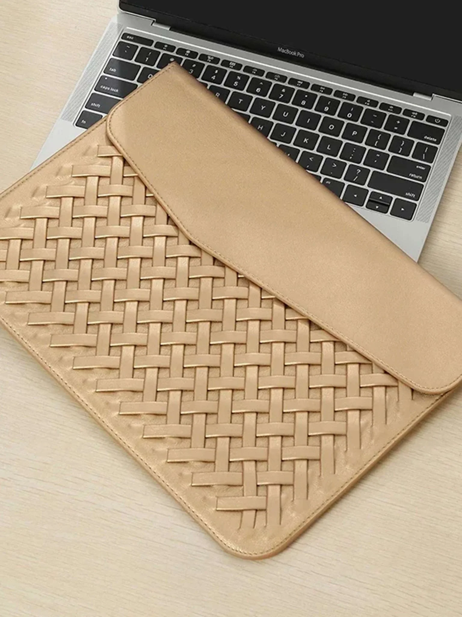 Nica Woven Laptop Bag - Image 5