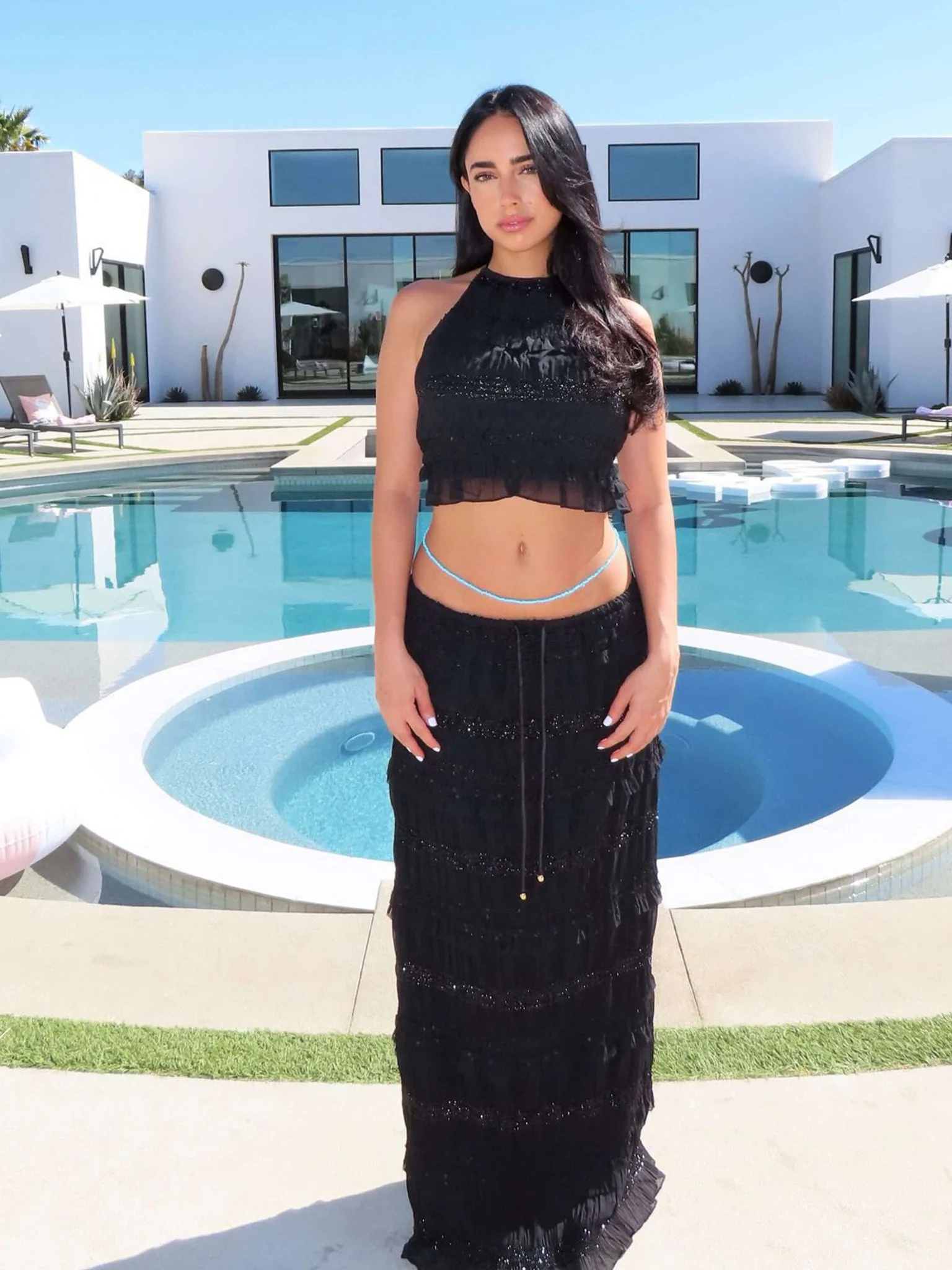 Valerie two-piece set with frill details - Image 11